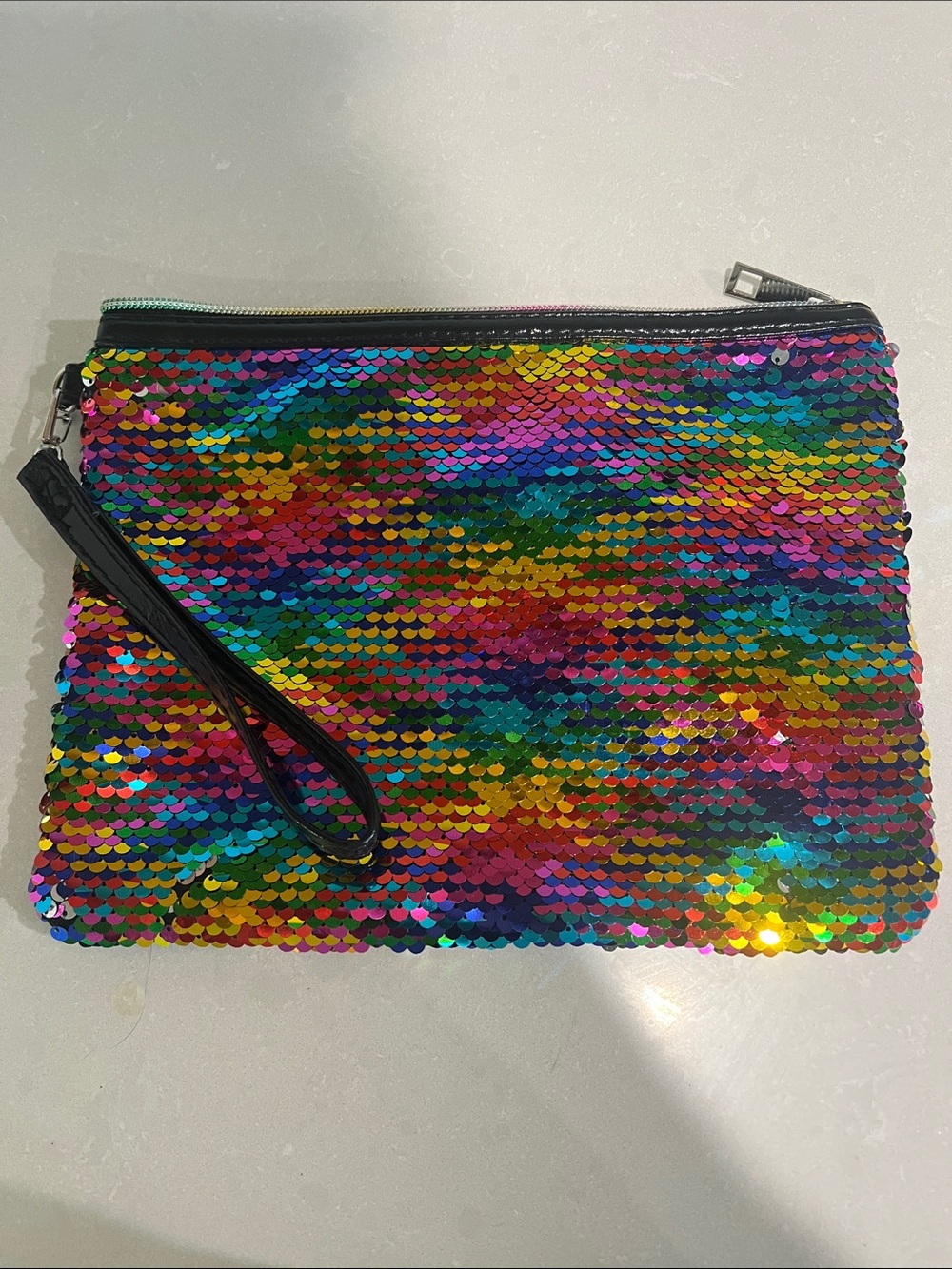 Sequin Wristlet Clutch - Multicolor Sparkle